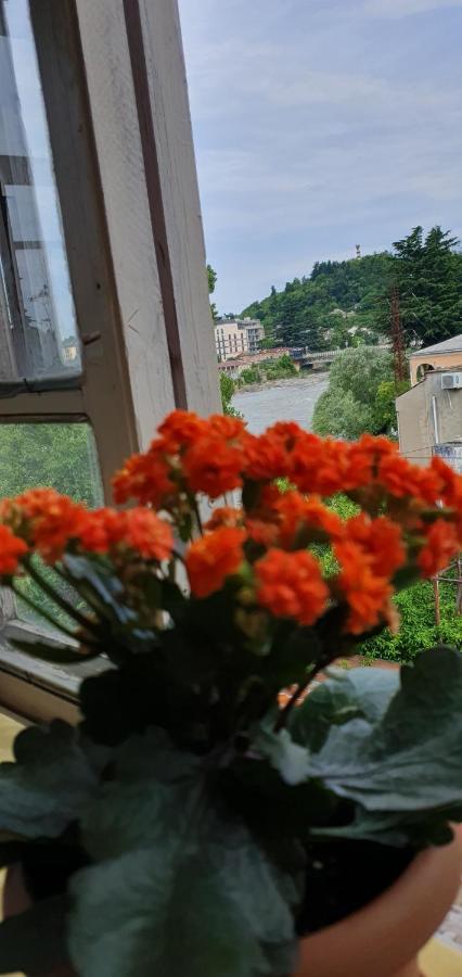 Bookinist Apartment Kutaisi Esterno foto