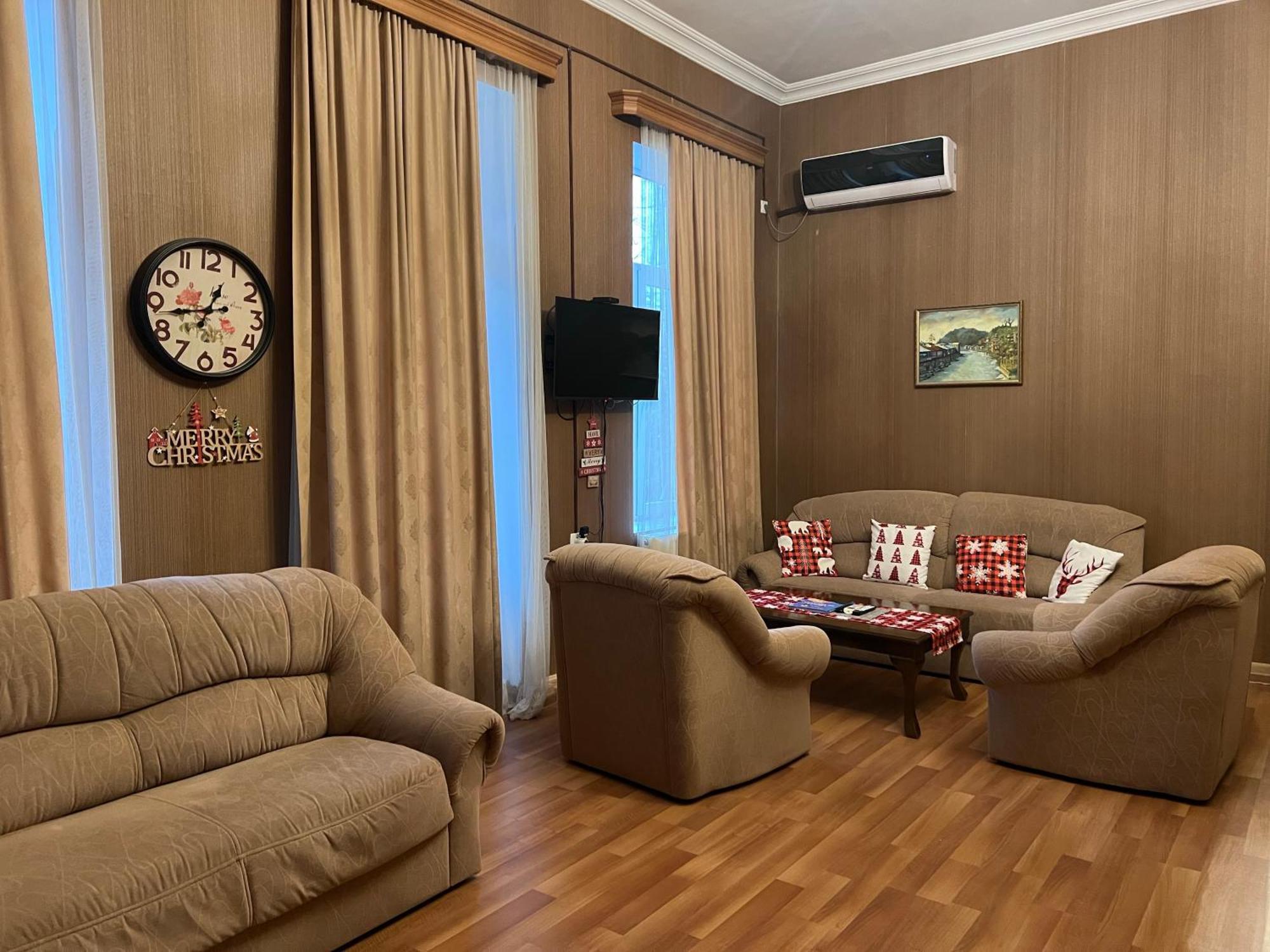 Bookinist Apartment Kutaisi Esterno foto